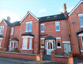 4 Bedroom Terraced